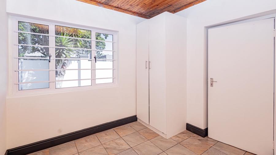 11 Bedroom Property for Sale in Richmond Estate Western Cape